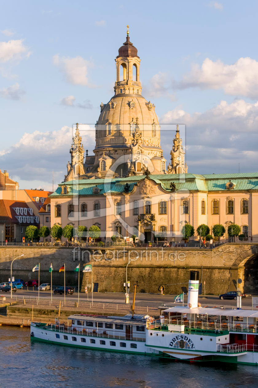 Bild-Nr.: 12938631 Brühlsche Terrasse und die Frauenkirche in Dresden erstellt von dieterich