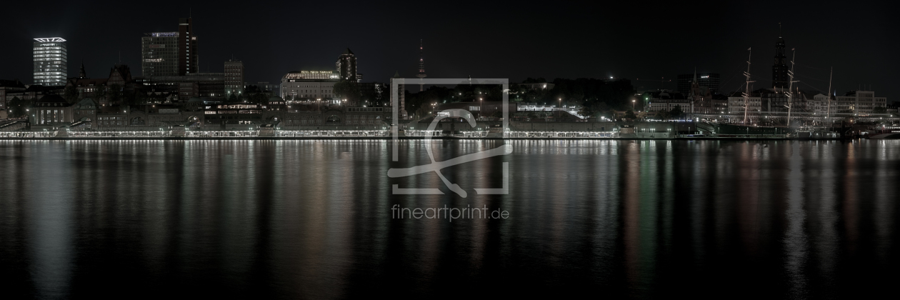 Bild-Nr.: 9391654 Skyline Hamburg bei Nacht erstellt von fotoburschen