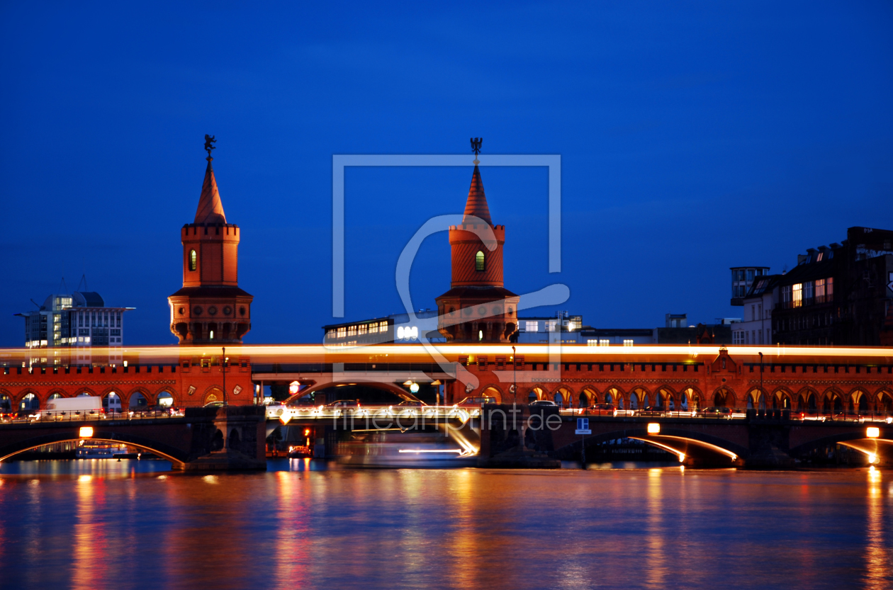 Bild-Nr.: 9399328 berlin oberbaumbrücke bei nacht erstellt von bildpics