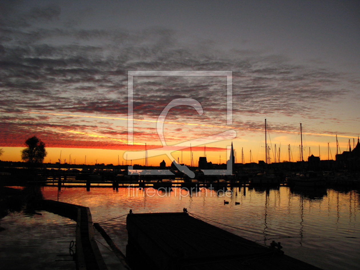 Bild-Nr.: 9491556 Sonnenaufgang über Rostock erstellt von eagle2eye