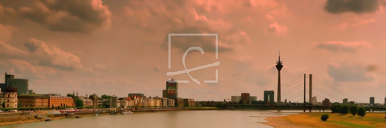 Bild-Nr.: 9717100 Panorama Düsseldorf erstellt von youhaveadream
