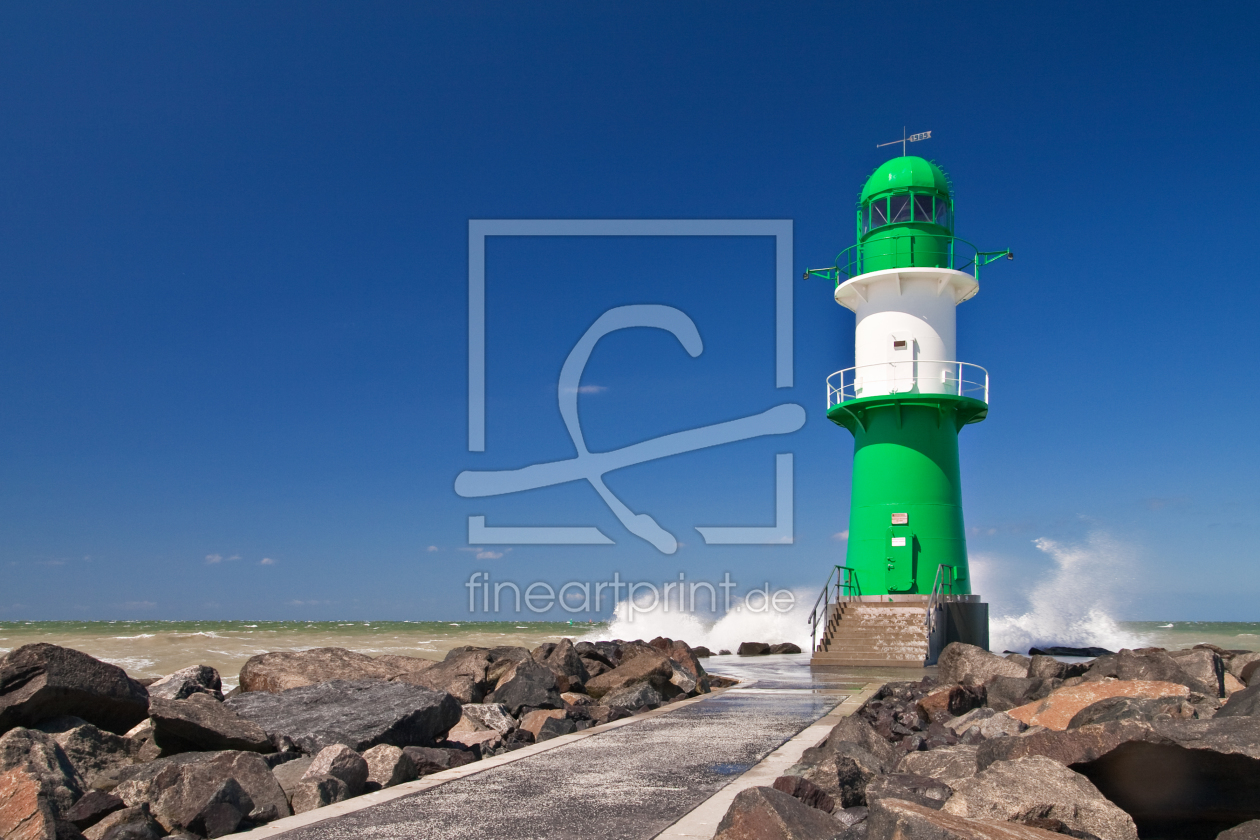 Bild-Nr.: 9842886 Mole in Warnemünde Bild-Nr.: 9842886 Mole in Warnemünde erstellt von Rico Ködder