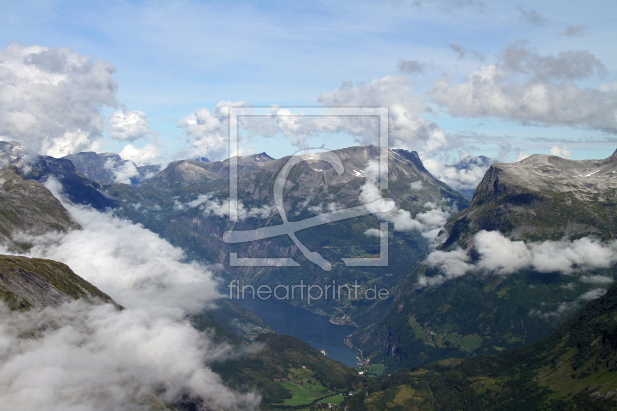 Bild-Nr.: 9878084 Über dem Geirangerfjord erstellt von Gerhard Albicker