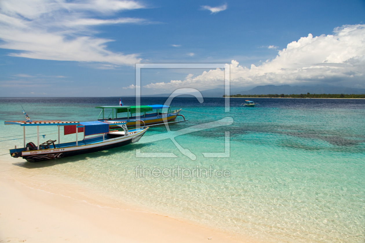 Bild-Nr.: 9937709 Boote am Strand u Meer auf Insel Meno Gili Islands erstellt von BastianLinder