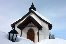 Kapelle in den Bergen/9550630