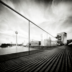 Düsseldorf Medienhafen | 03/9873804