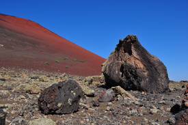 Lanzarote, Caldera Colorado mit Vulkanbomben/10008113