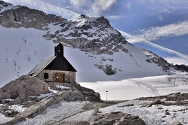 Kapelle auf Zugspitze 83/10345589