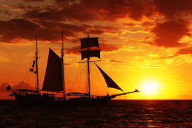 Sail Sunset/10622358