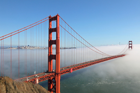 Nebel zieht in die San Francisco Bay/10787783