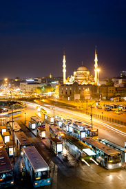 Bus-station at Eminönü square, Istanbul Turkey - night view/11077481