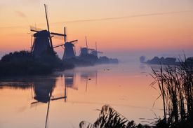 Windmühlen am See/11341614