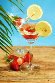 Cocktail mit Erdbeere/11391071