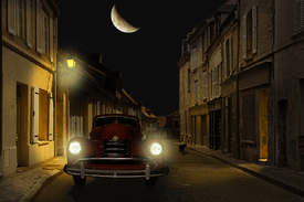 Die Altstadtgasse mit Oldtimer/11511256