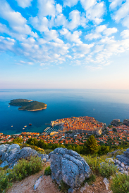 DUBROVNIK 01/11532692