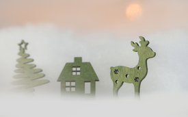 Weihnachtliches Motiv mit Holzfiguren - Platz für /11948871