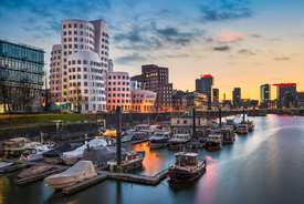 Sonnenuntergang in Düsseldorf/11982369