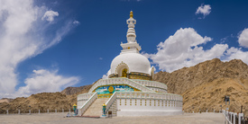 Shanti Stupa/12081729