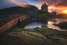 Schottland Eilean Donan Castle zum Sonnenuntergang/12086741