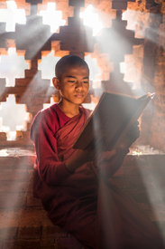 Buddhistischer Mönch in Myanmar/12353319
