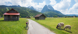 Radweg von Garmisch nach Grainau Oberbayern/12585339