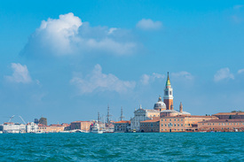 Blick auf historische Gebäude in Venedig/12757576