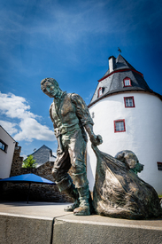 Schinderhannes-Statue Simmern 60/12855632
