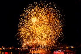 Hamburg Hafenfest - Hafengeburtstag mit Feuerwerk/12895782