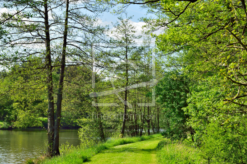 frei wählbarer Bildausschnitt für Ihr Bild auf Glas-Schneidebrett