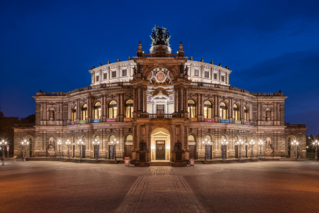 Bild-Nr: 12887699 Semperoper bei Nacht Erstellt von: eyetronic