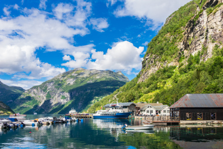 Bild-Nr: 12396128 Blick auf den Geirangerfjord in Norwegen Erstellt von: Rico Ködder