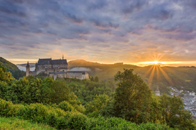 Burg Vianden in Luxemburg - 12393547 /leinwand/bigthumb/12393547.jpg