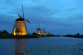 Kinderdijk - 12907626 /leinwand/bigthumb/12907626.jpg