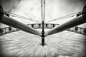 The Vertical Wheel - 9454790 /leinwand/bigthumb/9454790.jpg