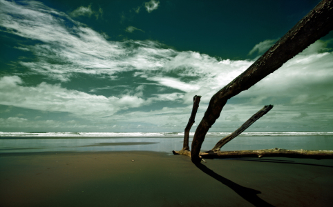 Bild-Nr: 9471850 SurReal Sandstrand Erstellt von: Gerhard Fechtig