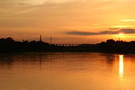 Bild-Nr: 9492218 Sonnenuntergang an der Elbe Erstellt von: tdietrich