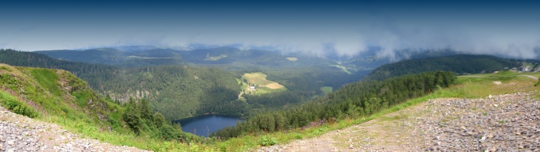 Bild-Nr: 9548238 Feldberg-Panorama nach Norden Erstellt von: Erhard Hess