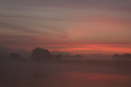 Bild-Nr: 9785022 Morgenrot an der Elbe Erstellt von: tdietrich