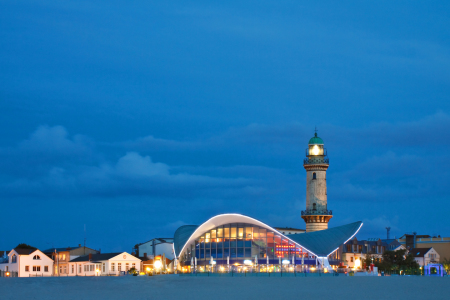 Bild-Nr: 9787226 Leuchtturm in Warnemünde Erstellt von: Rico Ködder