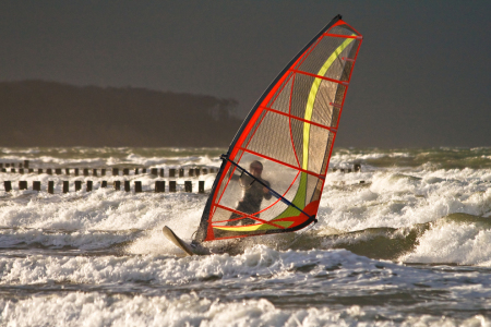 Bild-Nr: 9845632 Surfer im Abendlicht Erstellt von: Rico Ködder