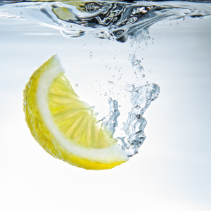 Bild-Nr: 10056839 lemon water (reload) Erstellt von: photoplace