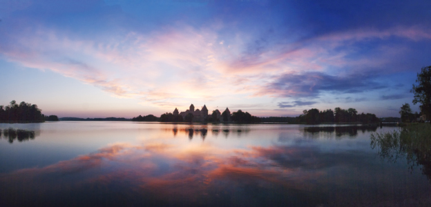 Bild-Nr: 10090159 Sunrise At Castle Of Trakai Erstellt von: AERA