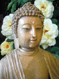 Bild-Nr: 10219923 Buddha with roses Erstellt von: Heidemarie Sattler
