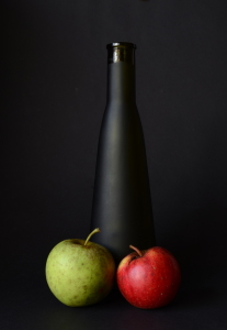 Bild-Nr: 10225831 Äpfel und Flasche Erstellt von: Rolf Eschbach