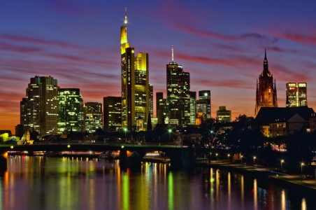 Bild-Nr: 10279991 Frankfurt Skyline zur blauen Stunde Erstellt von: Ina  Penning