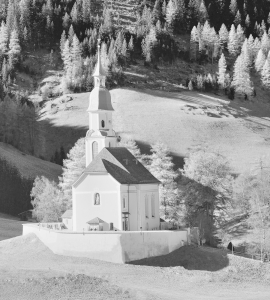 Bild-Nr: 10302221 Tirol  - Kirche im Gebirge Erstellt von: wompus