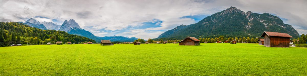 Bild-Nr: 10305941 Wiesen-Panorama Garmisch 1:4 Erstellt von: Erhard Hess