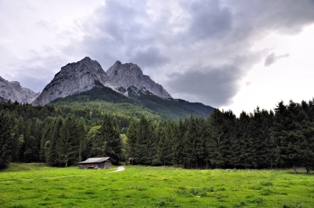 Bild-Nr: 10338465 Zugspitz-Massiv Erstellt von: Erhard Hess