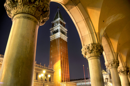 Bild-Nr: 10408519 San Marco by Night Erstellt von: Venezia