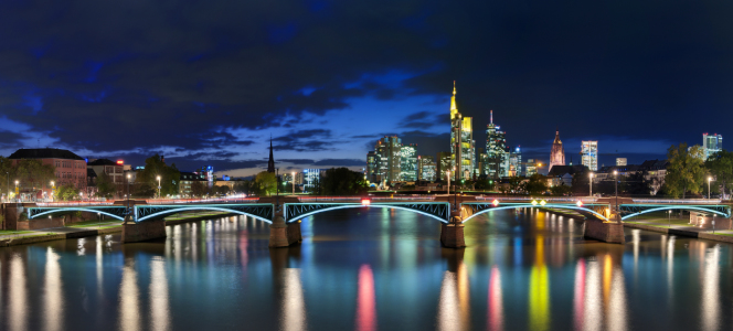 Bild-Nr: 10454694 Frankfurt/Main Skyline blue Erstellt von: FineArtImages